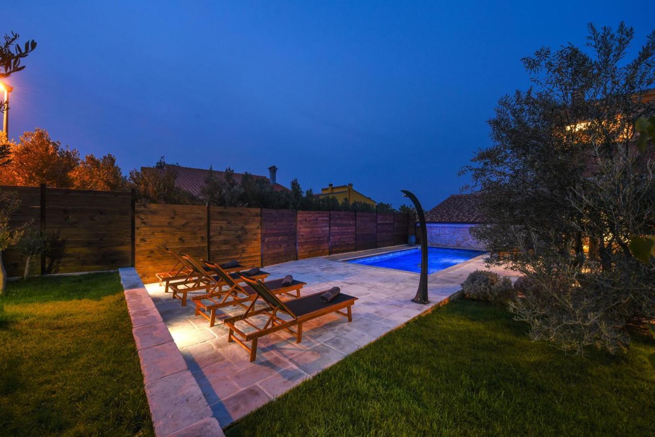Villa Trabakul Zadarvillas Razanac Ngoại thất bức ảnh